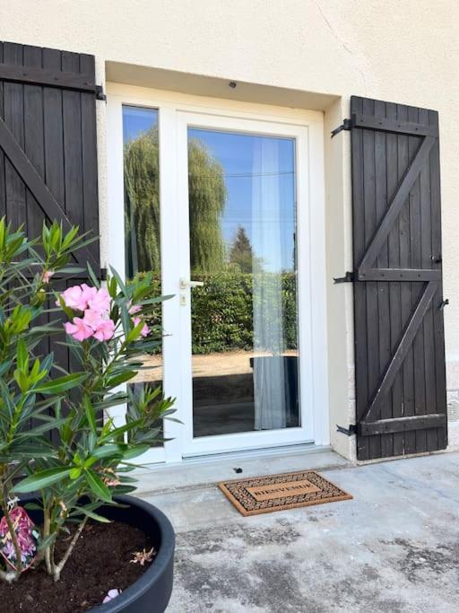 Gite Le Polochon Varennes-le-Grand 外观 照片